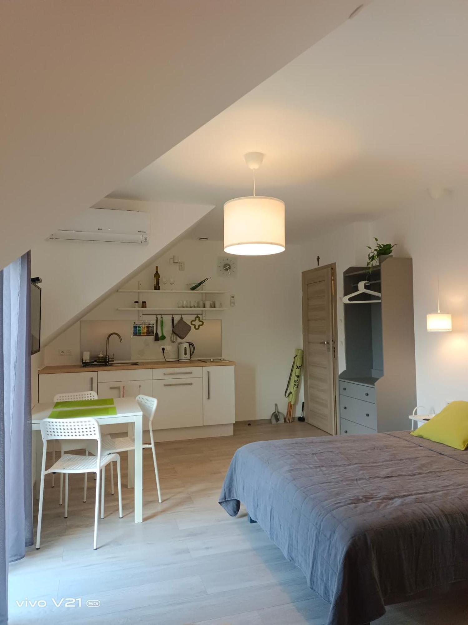 Villa Cork Дембки Экстерьер фото